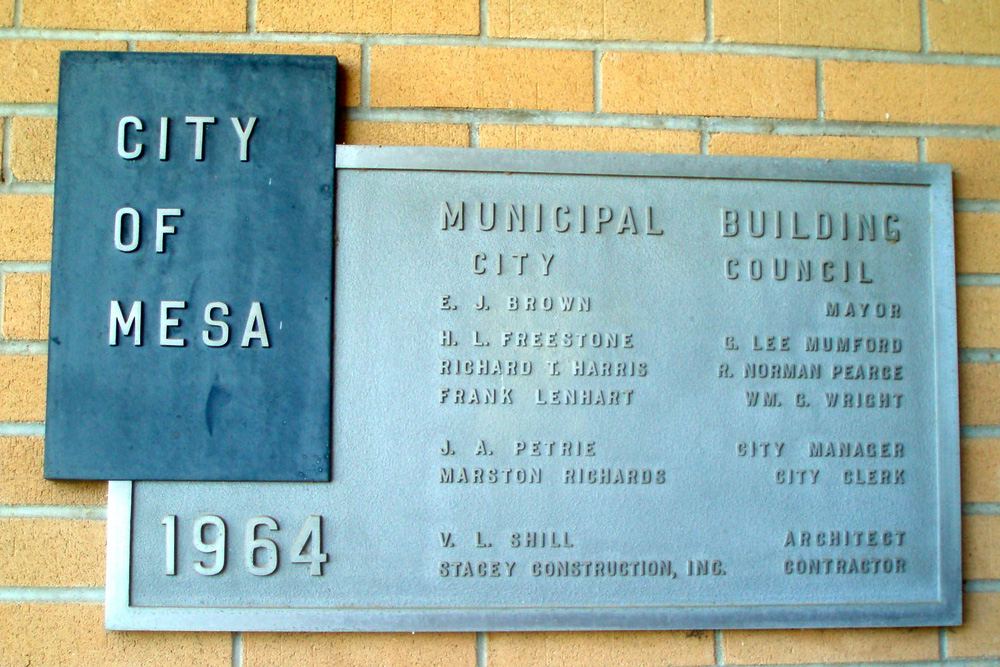 mesa-municipal-court-entrance-43
